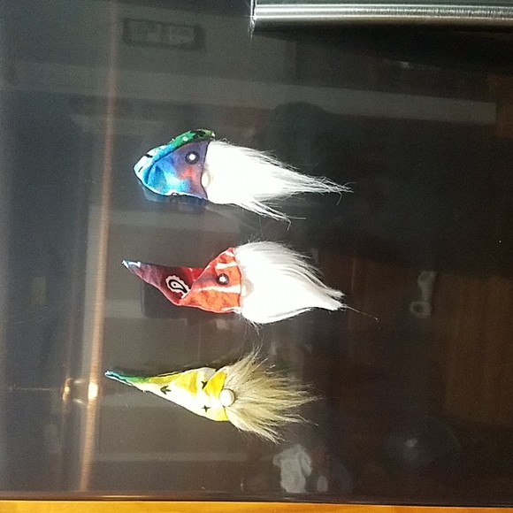 Awesome Magnetic Gnome Decorations - Picture 4 of 9